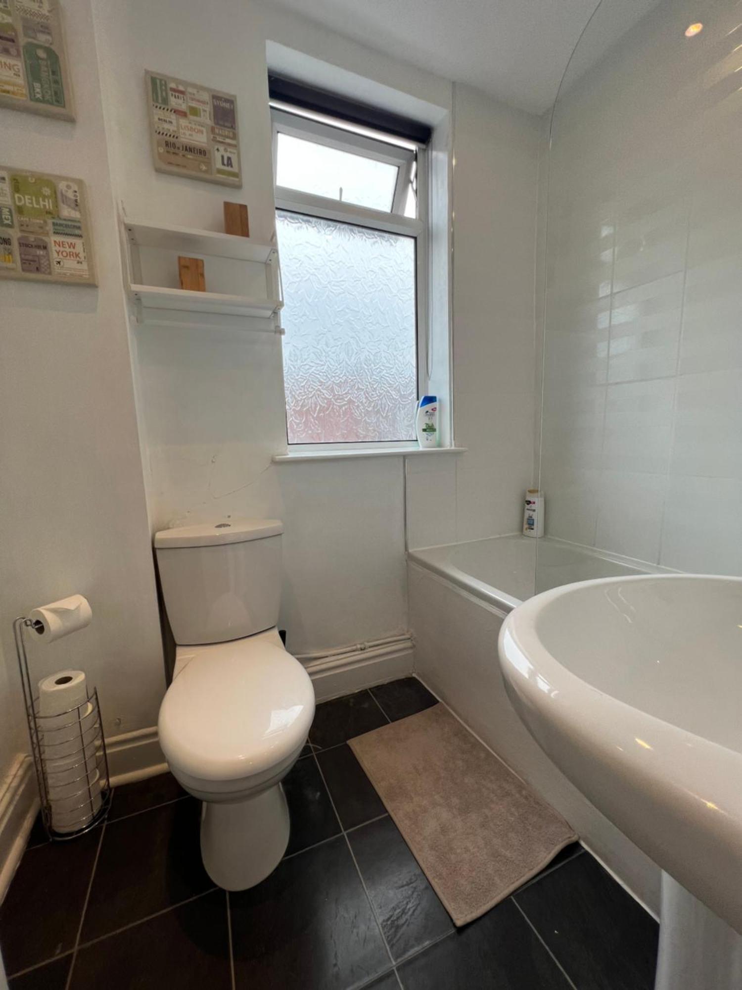 2025 Award Winner Ivy House - 4 Bedrooms *